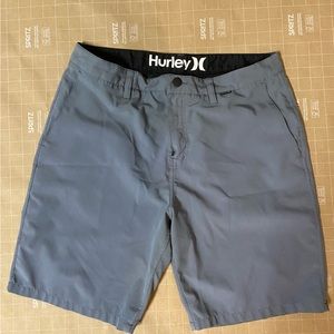 Men’s Hurley hybrid board shorts - size 33